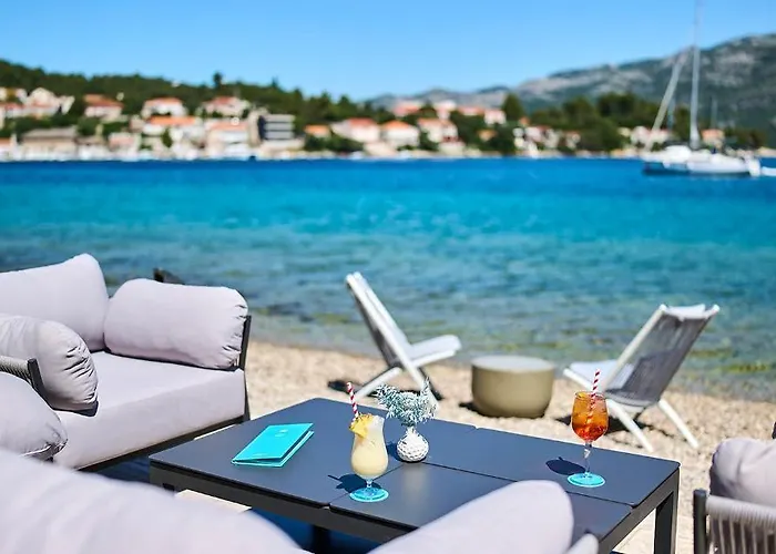 Hotell Aminess Vival Port9 Resort