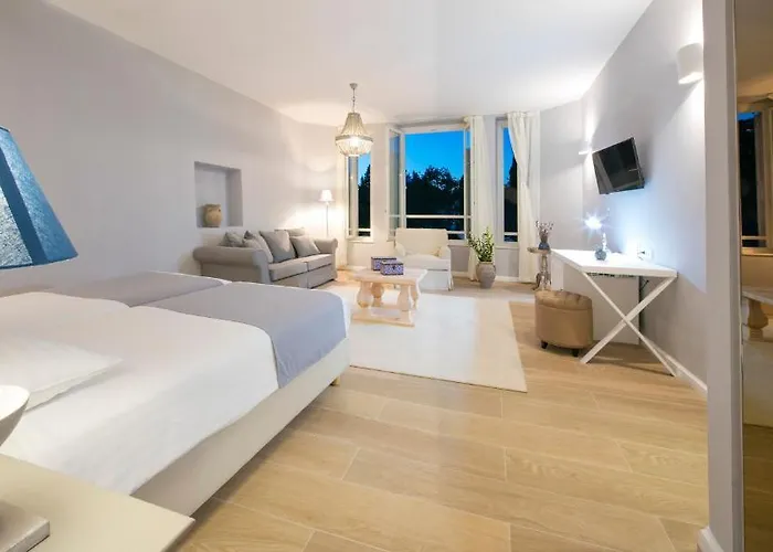Aminess Vival Port9 Resort 4*