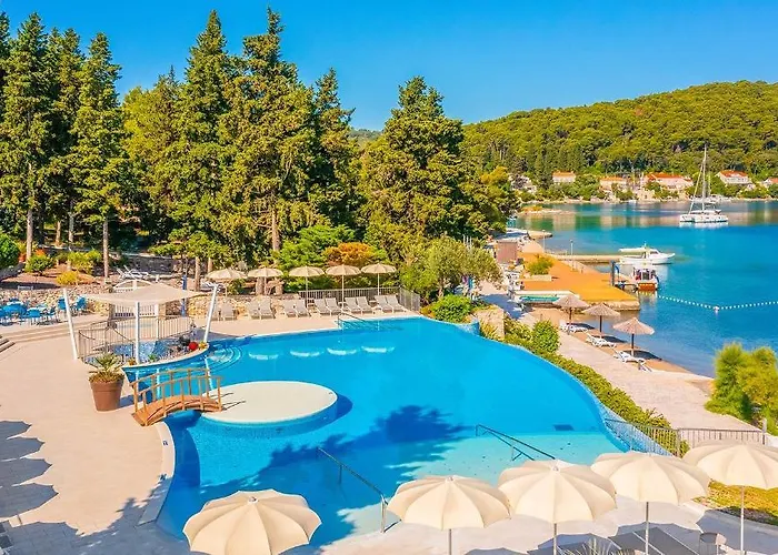 Hotell Aminess Vival Port9 Resort
